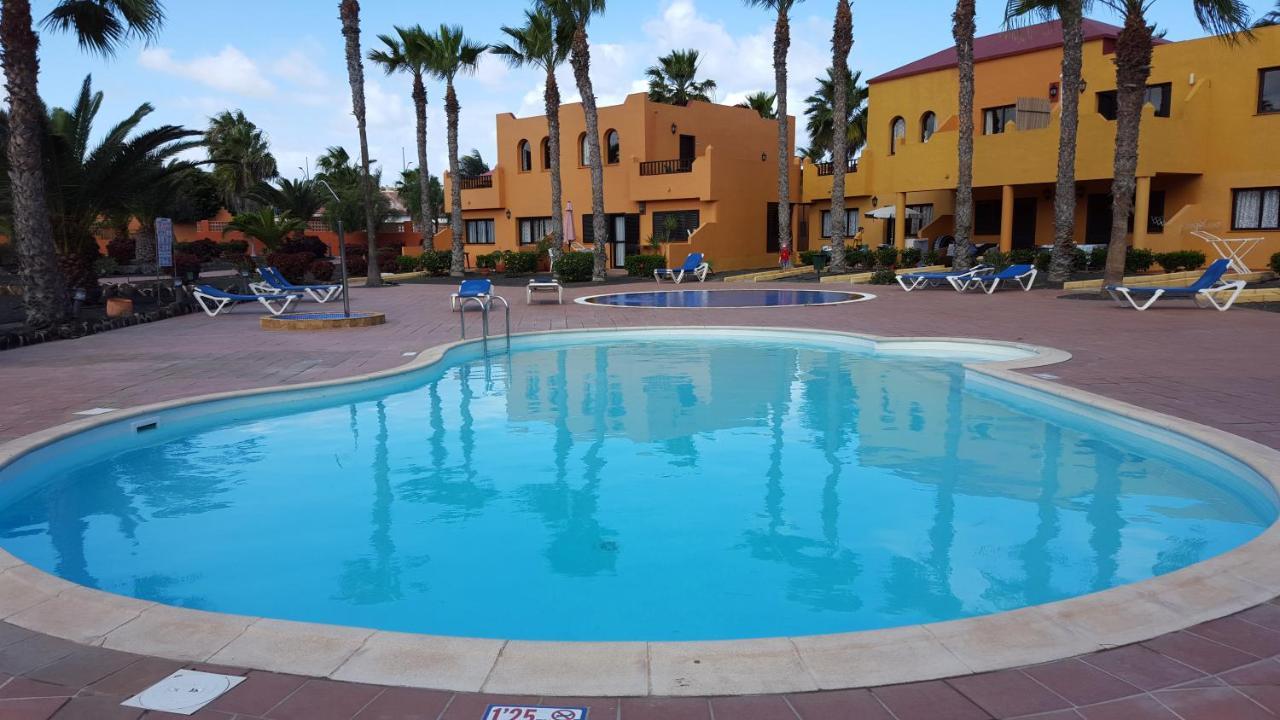 Oasis Royal 3 Piscinas Apartment Corralejo Luaran gambar