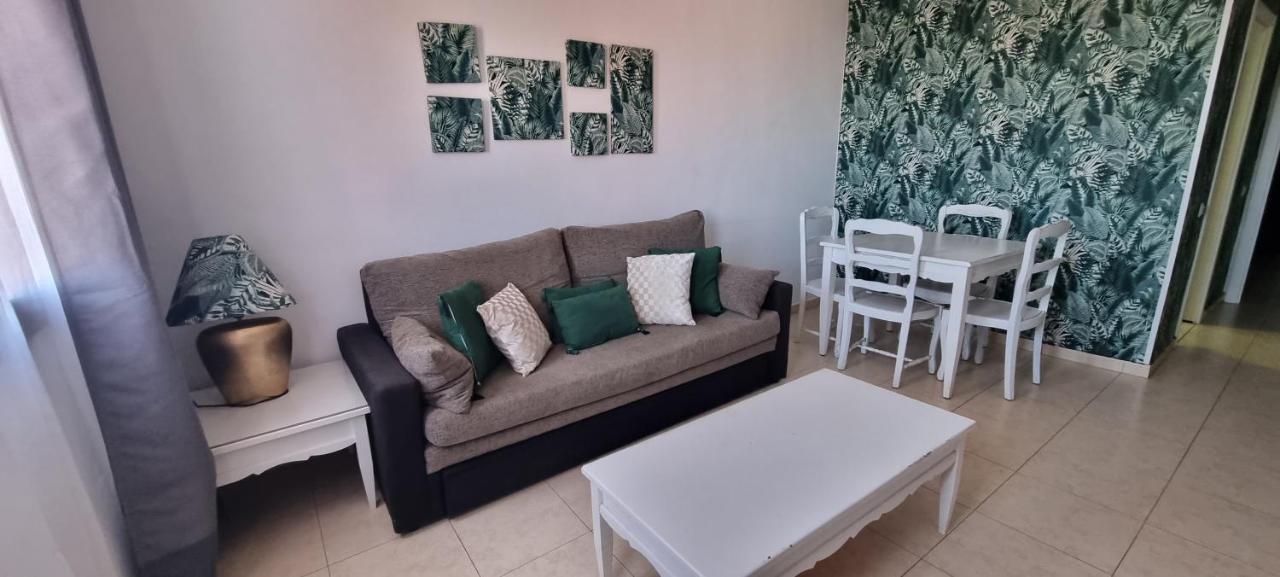 Oasis Royal 3 Piscinas Apartment Corralejo Luaran gambar