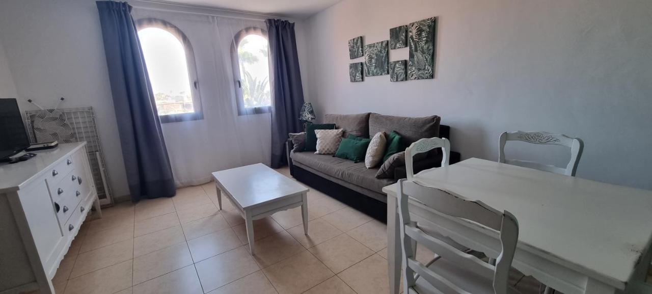 Oasis Royal 3 Piscinas Apartment Corralejo Luaran gambar